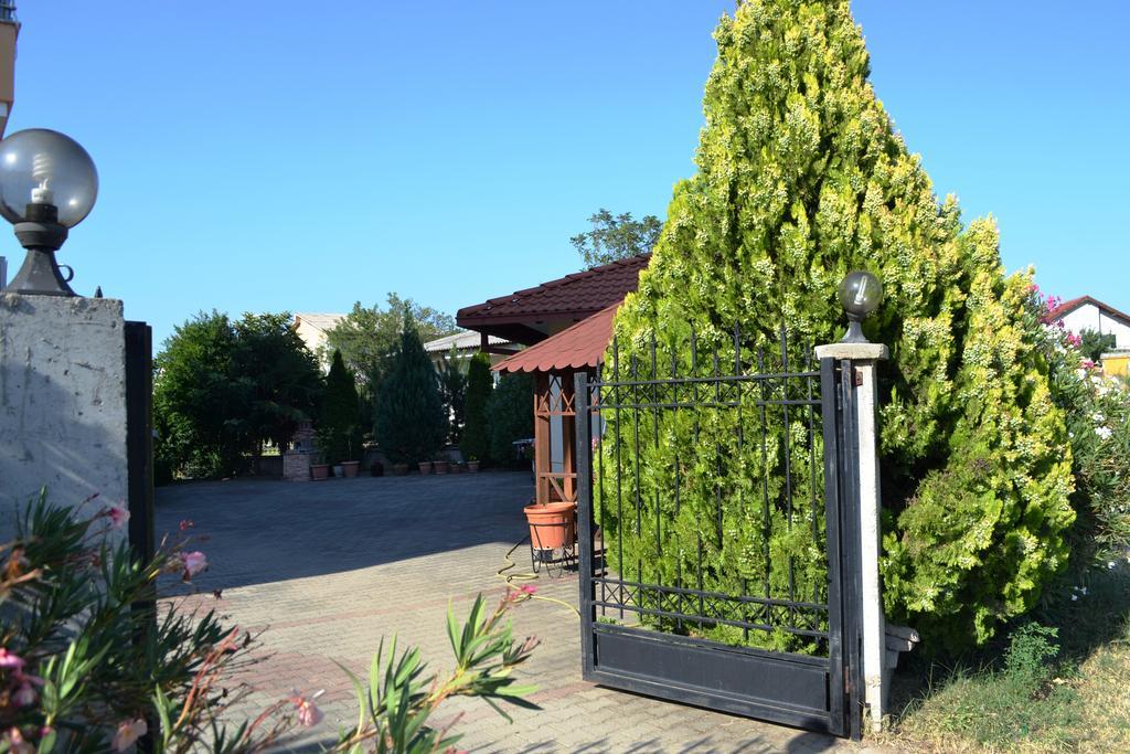 Apartments Elizabet Dojran Экстерьер фото